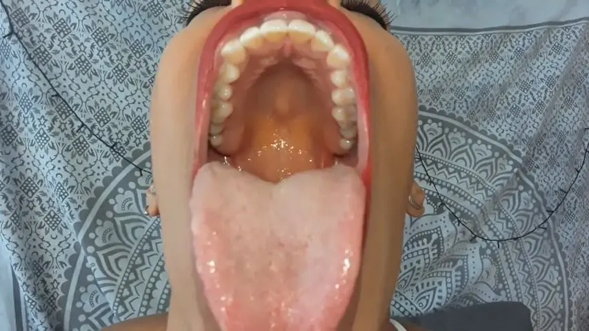 Poster: Feed me your cum Mouth fetish joi Poster: Feed me your cum Mouth fetish joi